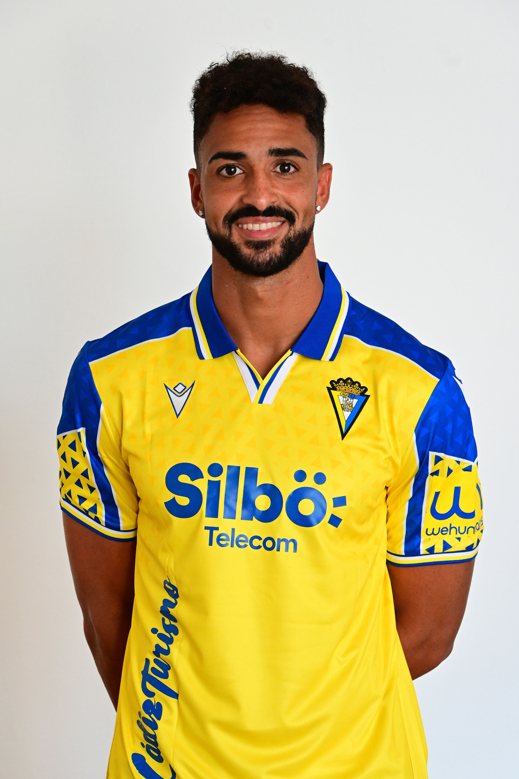 CHRIS RAMOS